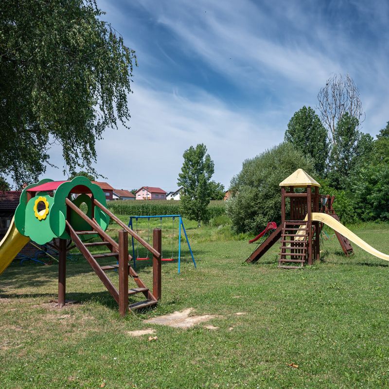 Dječje igralište Veliki Zdenci