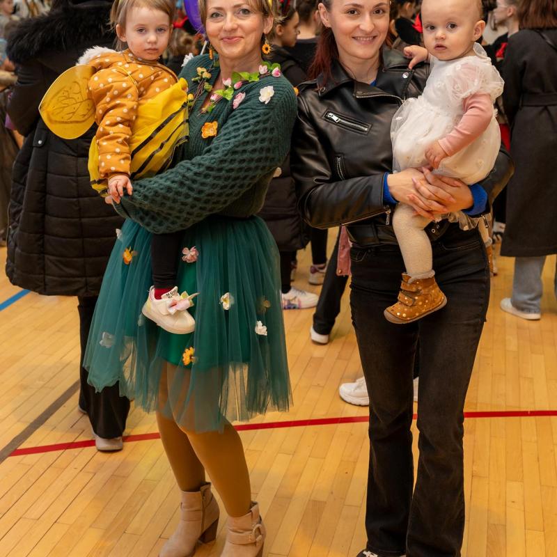 Mali maškari osvojili Grubišno Polje: Šarenilo se preselilo pod krov sportske dvorane