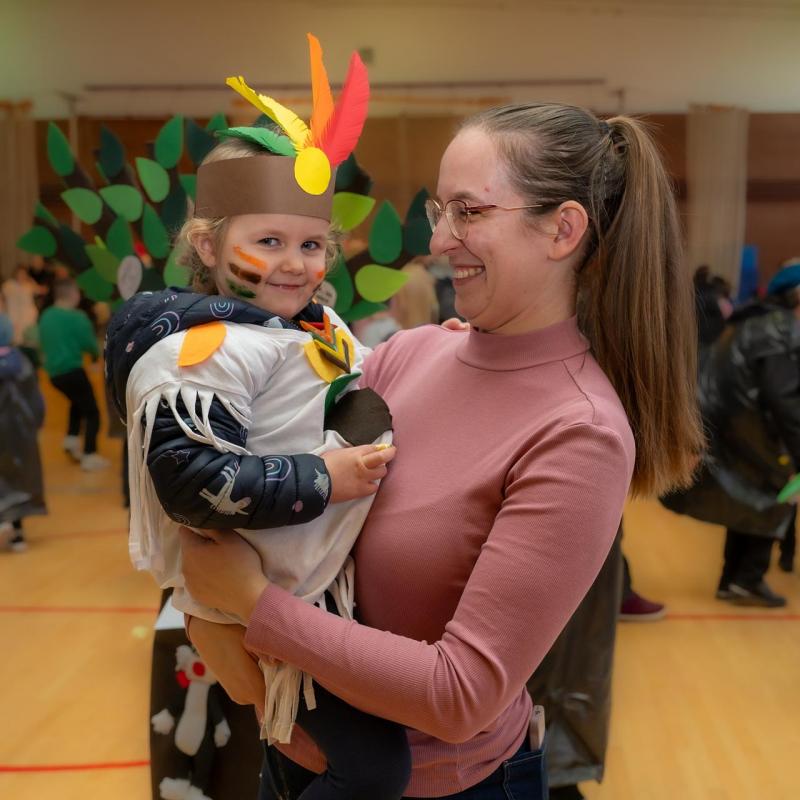 Mali maškari osvojili Grubišno Polje: Šarenilo se preselilo pod krov sportske dvorane